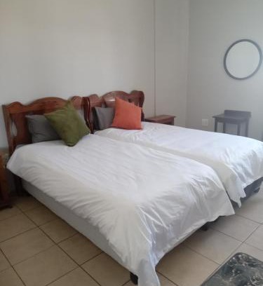 Pofadder Hotel | INN at 153