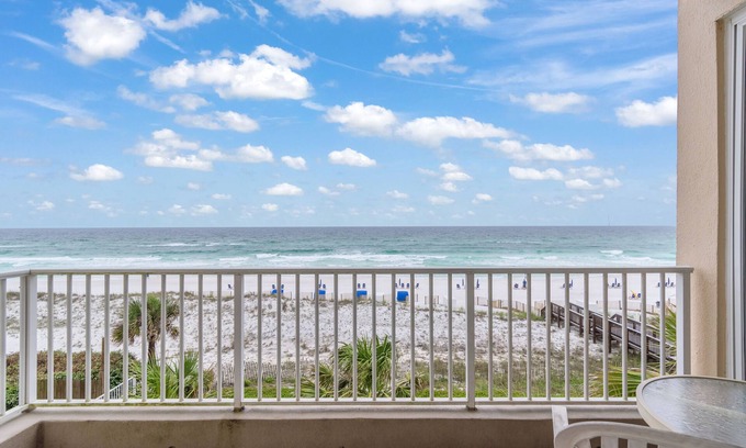 Crystal Beach Condo | Inn at Crystal Beach 303 | by Salt Water Vacations