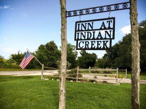 Burton Hotel | Inn at Indian Creek