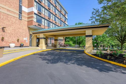 Lebanon Hotel | Inn at Lebanon - Hershey & Manheim area