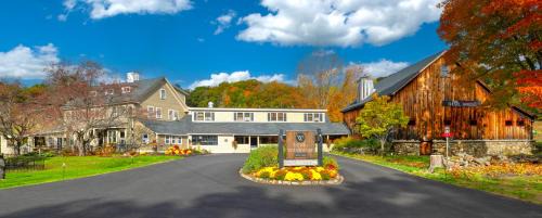 Jackson Hotel | Inn at Whitney's Farm
