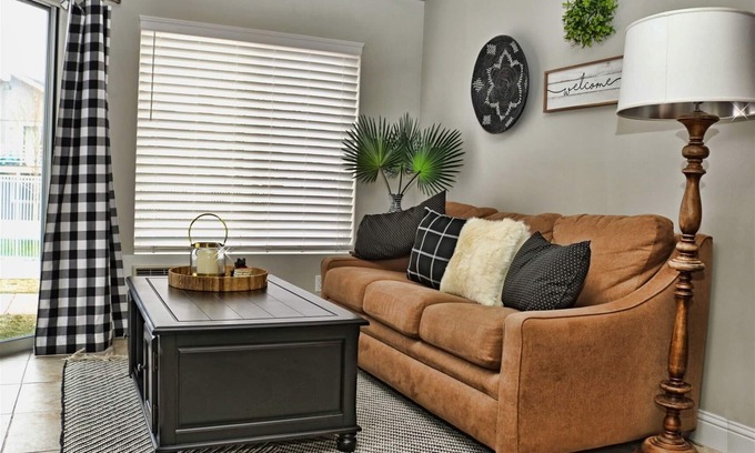 Harbor Village Condo | Inn Building Condo #111 | Pool, Hot Tub, & Tennis