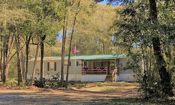 Live Oak House | Inn the Woods on a AgriTourism SIte