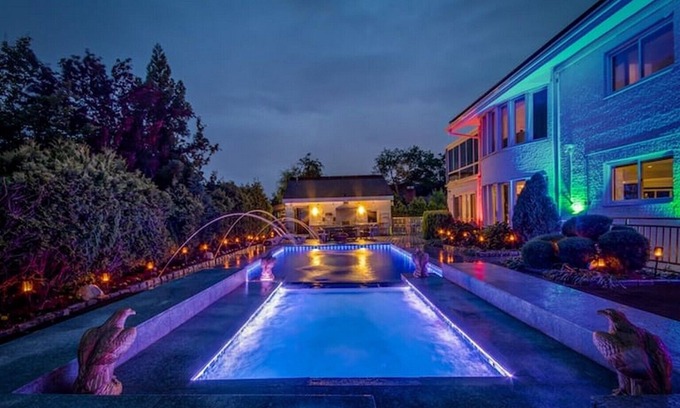 Queens Villa | ♥Instaworthy Celebrity Retreat | Lavish. Brilliant. Captivating
