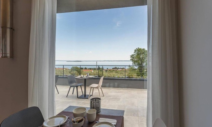 Moniga del Garda Bed & Breakfast | Insula Felix - Deluxe Double or Twin Room