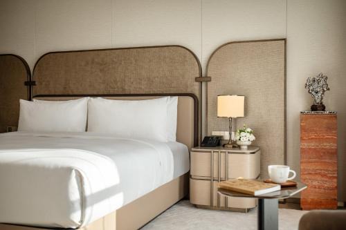 Bin Hu District Hotel | InterContinental Wuxi Taihu New City by IHG