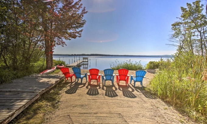 Interlochen House | Interlochen Home on Green Lake with Dock and Beach!