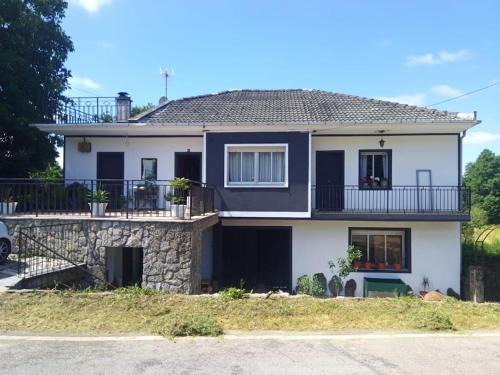 Cartelle House | InterNational