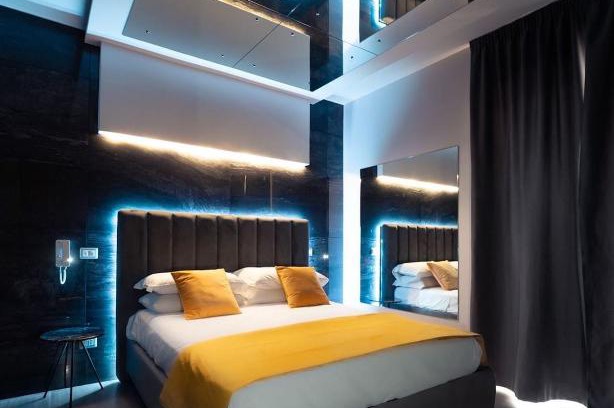 Qualiano Hotel | Intimity Luxury Rooms