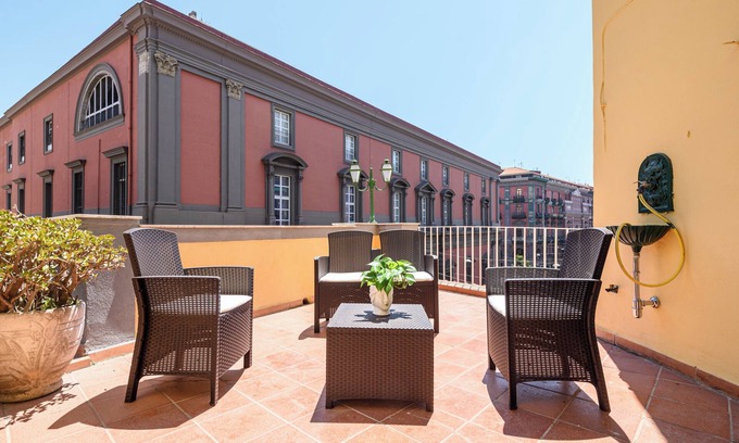Montecalvario Apartment | Into Mann - Five Bedroom Apartment, Sleeps 12
