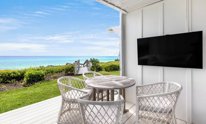 Seacrest House | Into The Mystic - Luxurious Gulf Front Beach House