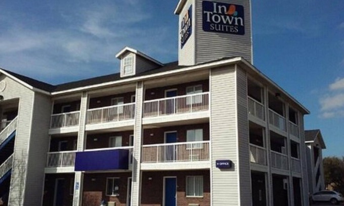 Carrollton Apartment | InTown Suites Extended Stay Carrollton TX – West Trinity Mills