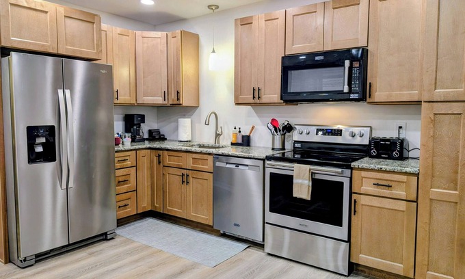 Campbelltown House | Inviting 3-bedroom home - just 6 miles from Hersheypark!