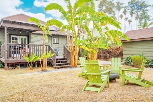 Downtown Los Angeles House | Inviting 3BR Home with Porch & Greenery