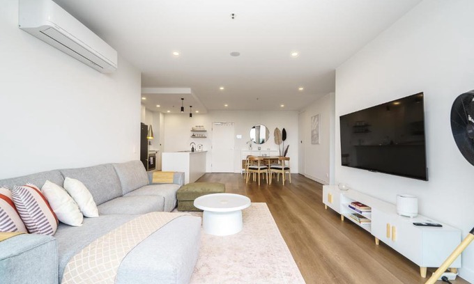 Wright Apartment | Inviting Family-Friendly Sanctuary in Wright - Hosted by Canstay