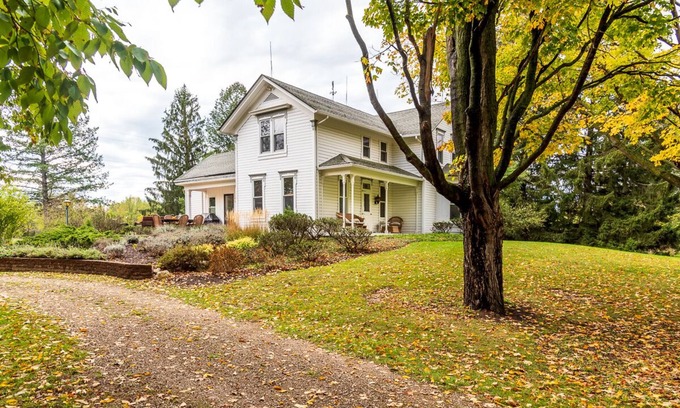 Fennville Other | Inviting farmhouse for your family getaway, minutes from beaches. Pet friendly!
