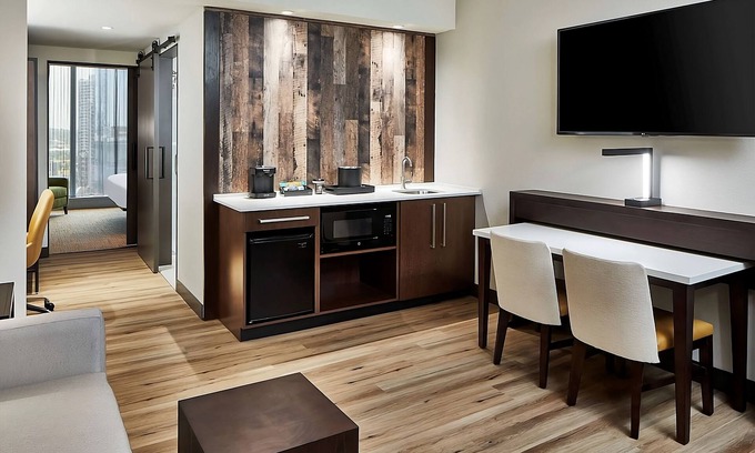 Sobro Hotel | Inviting Getaway in Nashville's Historic District! Indoor Pool, Pets Allowed!