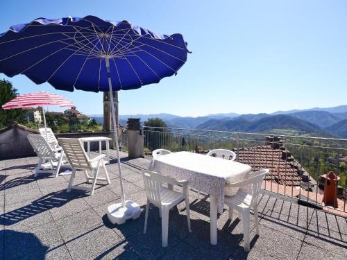 Rio House | Inviting Holiday Home with Terrace, Garden Furniture, BBQ