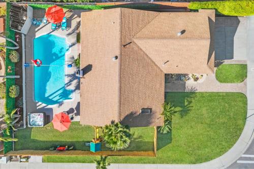 San Carlos House | Inviting Saltwater Pool in Charming Del Cerro