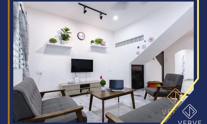 Ipoh House | Ipoh Deluxe Family Home by Verve (14 Pax) EECH04