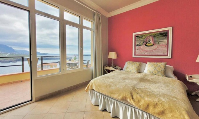 San Marcos Apartment | Ireland 3 by The Ocean Rentals
