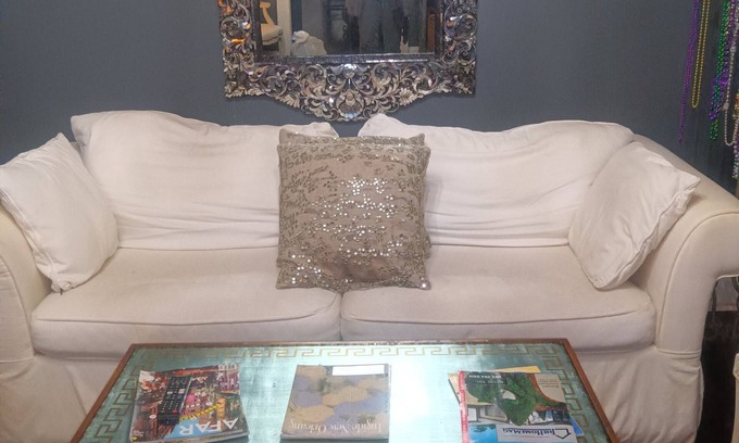 Irish Channel Cottage | Irish channel gem, one block off Magazine Street, 40%off month long stays