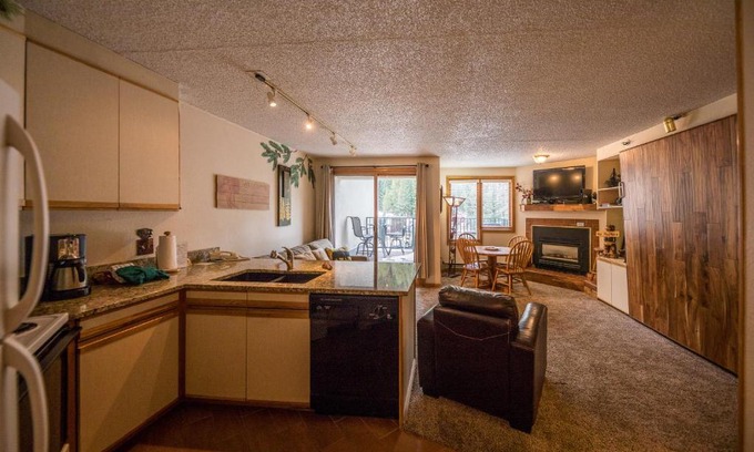 Winter Park House | Iron Horse Building C Unit 1023