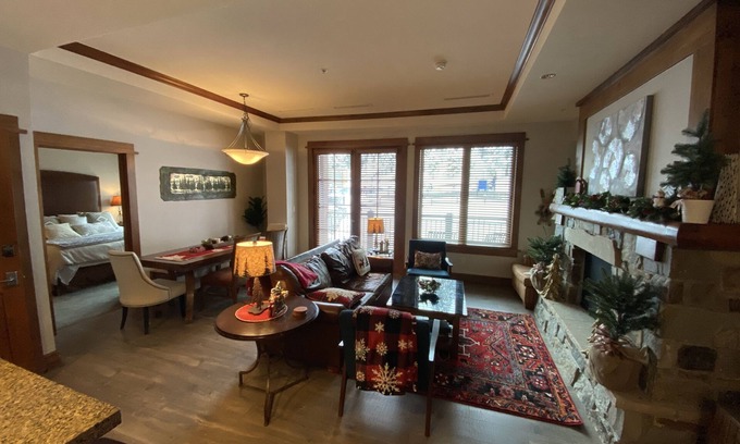 Truckee Condo | Iron Horse South at Northstar . Ski in and ski out at Northstar!