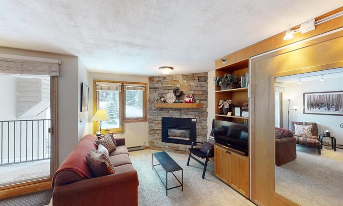 Winter Park Hotel | Iron Horse Studio D4064