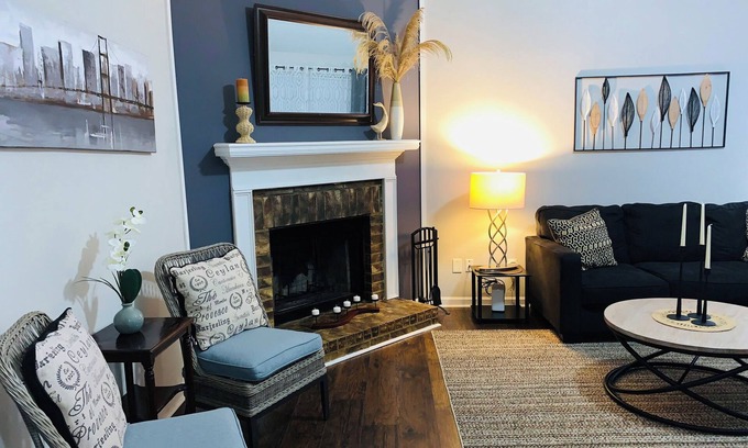 Gracewood House | Iron Man 70.3/Spacious Home Augusta & Fort Eisenhower