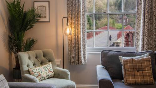 Coalbrookdale Resort | Ironmasters House