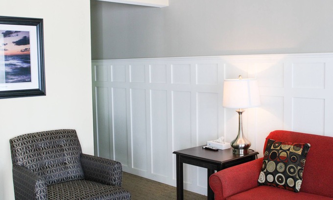 Kelleys Island House | Iroquois Suite at Kelley's Island Venture Resort