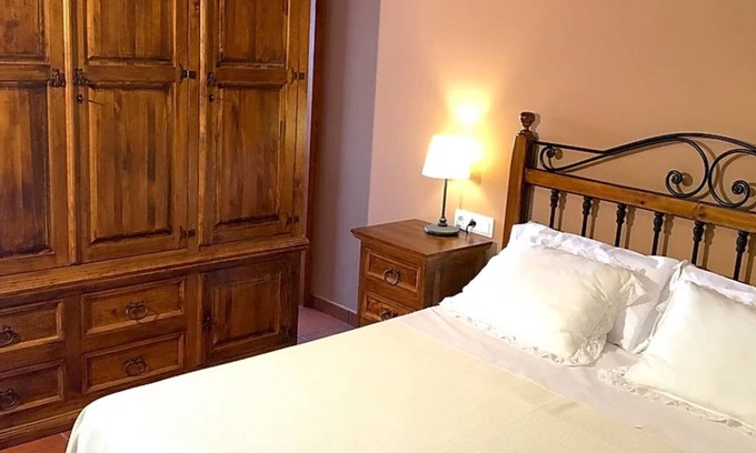 Corral de Ayllon Apartment | Isabel's Rosales - Double Studio (2)