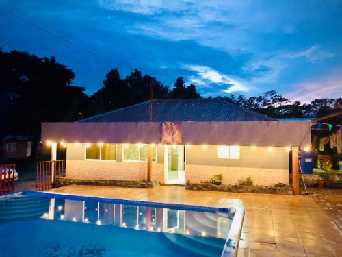 Alto Boquete Hostel | Isabella Hostel and Pool