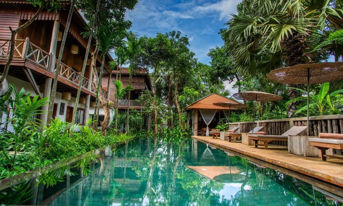 Sangkat Sla Kram Villa | Isann Lodge