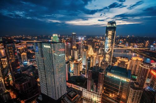 Yuzhong Hotel | ISEYA Panoramic Hotel - Chongqing Jiefangbei Yunduan Zhiyan