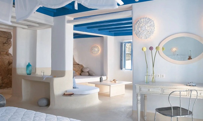 Platis Gialos Villa | ISholidays Mykonos Blu Island Villa Private Pool