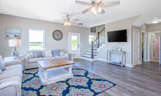Morgantown House | Island Anchors