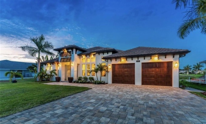 Pine Valley House | Island Breeze