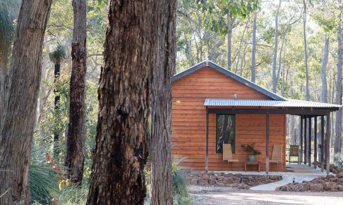Yelverton Cabin | Island Brook Chardonnay Chalet- Exclusive Escapes Rural Margaret River chalet