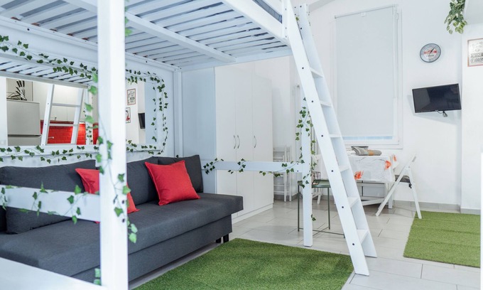 Centro Direzionale Apartment | ISLAND ESSENCE - ISLAND/GARIBALDI AREA - 100m VERTICAL WOODS.