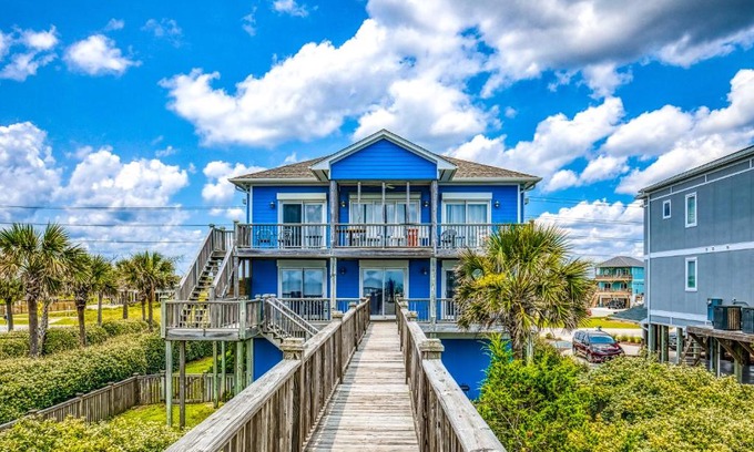 North Topsail Beach House | Island Girl