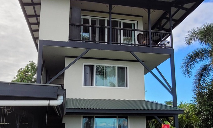 Papaikou Apartment | Island Goodes you will never forget your stay in this romantic, memorable place.