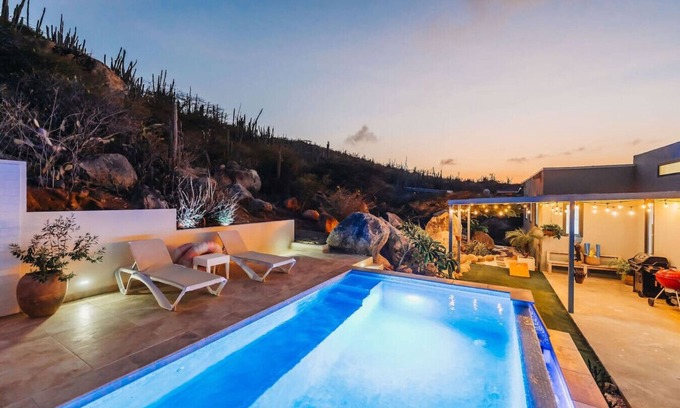 Paradera House | Island Heights Villa! Close to all Aruba’s beaches