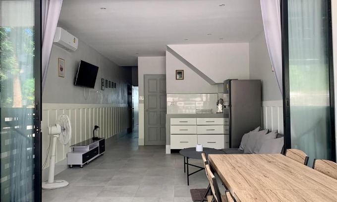 Rayong House | Island House Rentals 25
