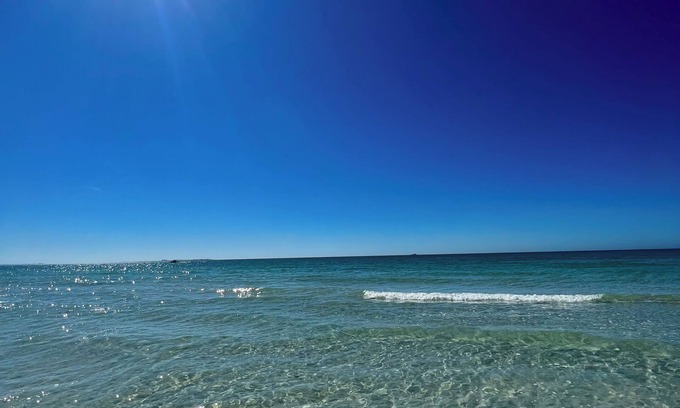 Tierra Verde Condo | Island Life! 5 mins to Beach, Pristine Condo with Bay Views+Pool+Beach Gear!