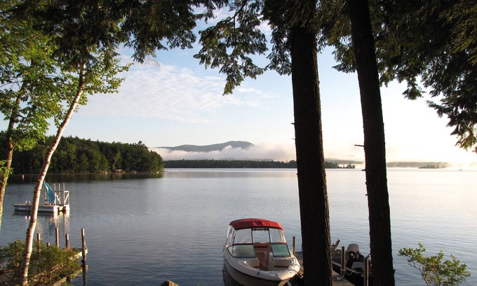 Tuftonboro House | Island living at its best