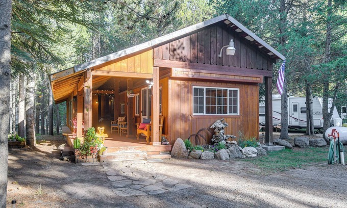 Island Park Cabin | Island Park Vacation Rental ~ 31 Mi to Yellowstone
