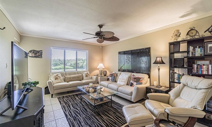 Tierra Verde Condo | Island vacation on the Gulf with pristine beaches!