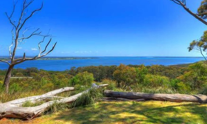 Smithton Cottage | Island View Spa Cottage